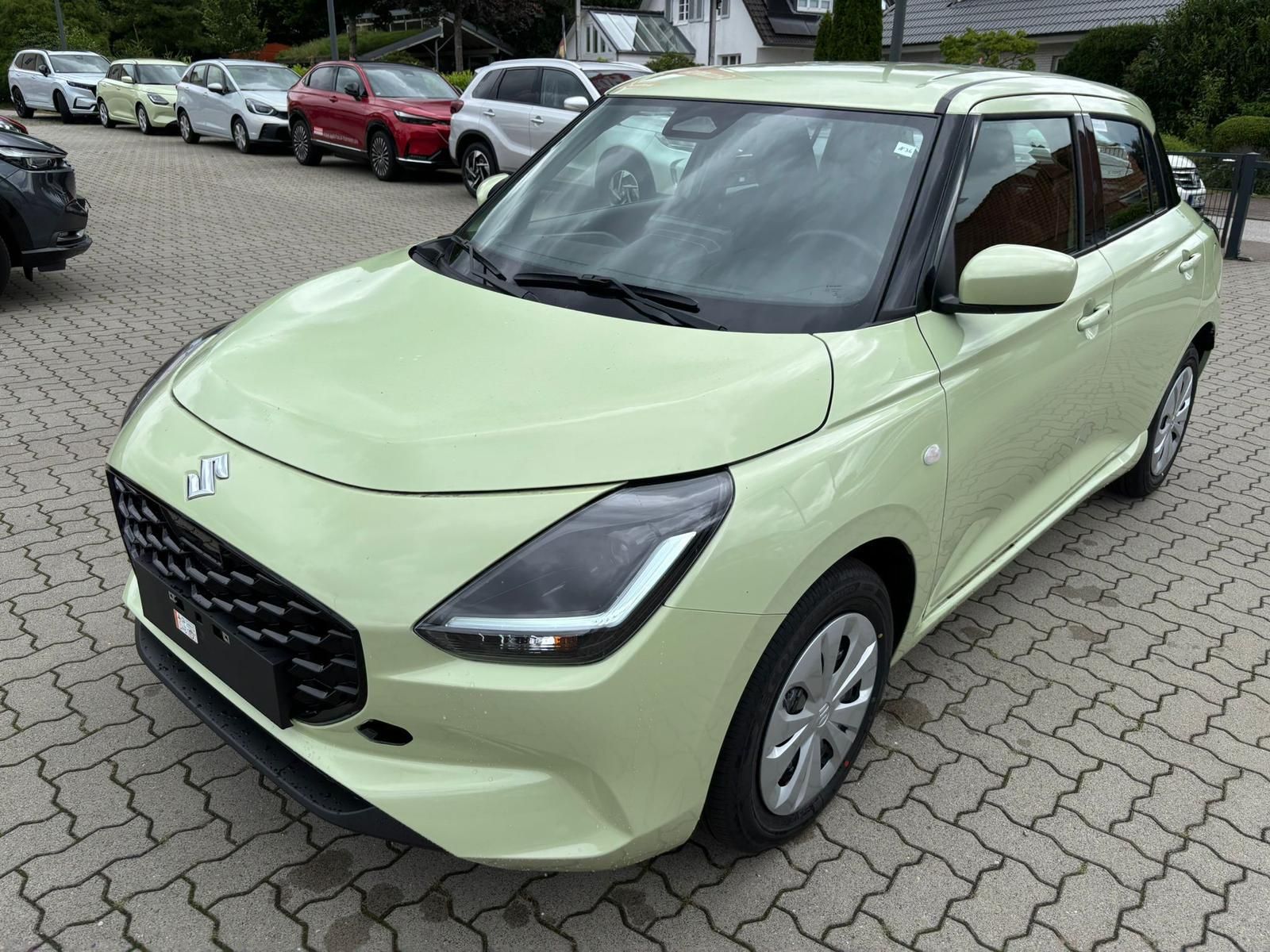 Suzuki Swift Club Hybrid imagem 2