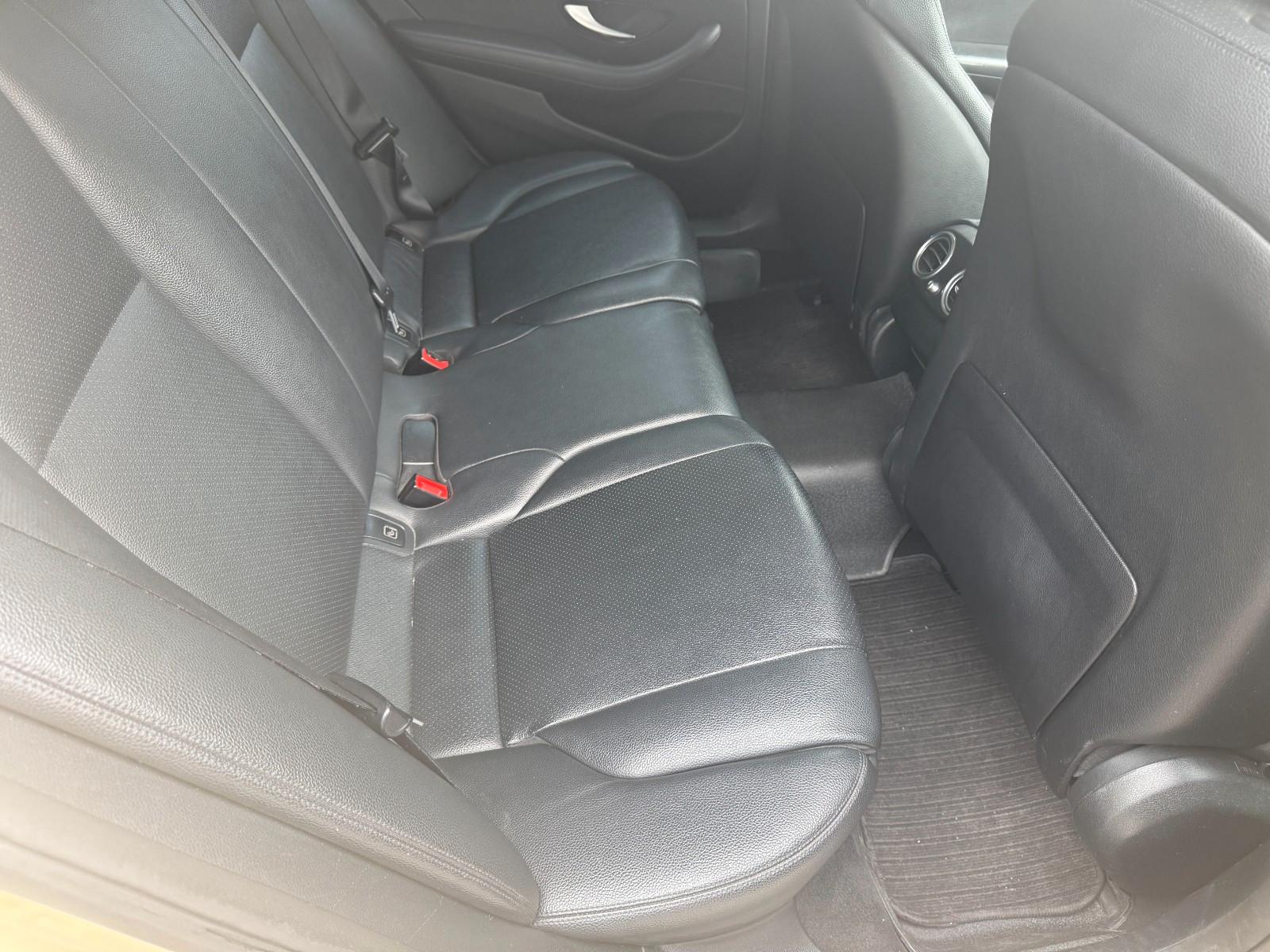 Mercedes-Benz E 220d-Limousine-Avantgarde-MBUX-Navi-Kamera