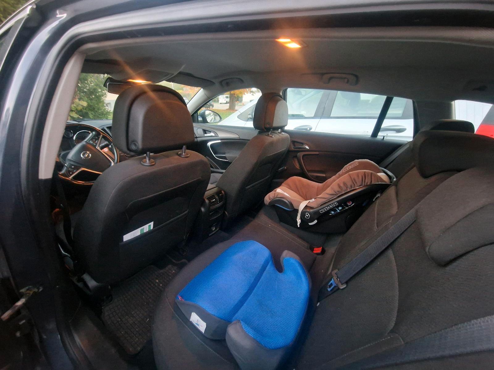 Opel Insignia 2009 — photo 7