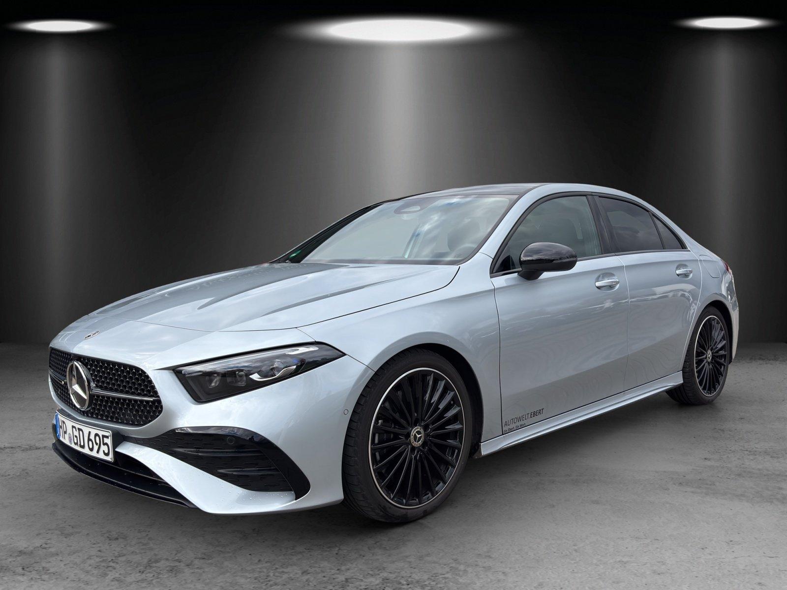 Mercedes-Benz A 250 4M Lim AMG Pano NIGHT KeyGO MULTIBEAM