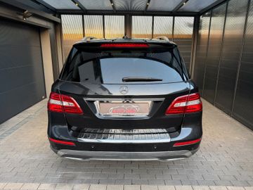 Mercedes ML 350 - 4