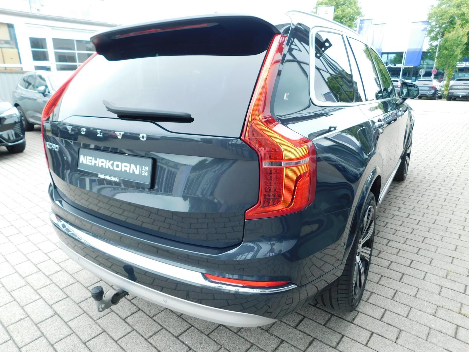 Fahrzeugabbildung Volvo XC90 T8 Inscription Edition "Bowers&Wilkins"