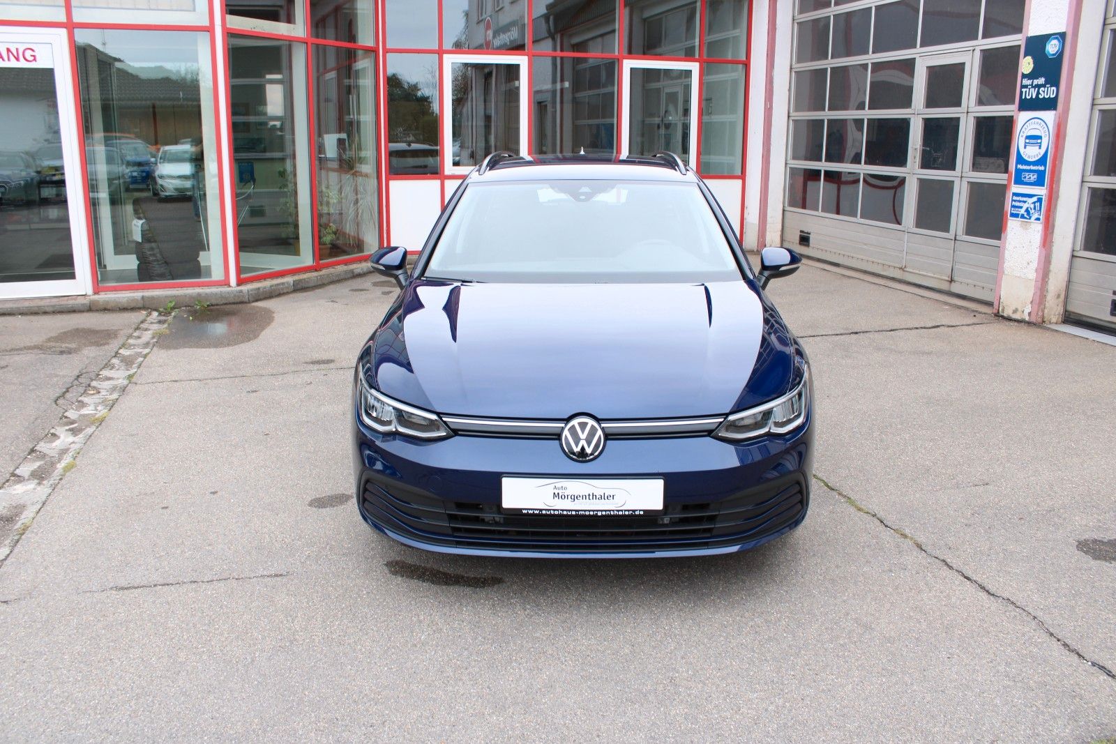 Volkswagen Golf  Variant 1.5 eTSI DSG Life, Travel Assist imagem 2