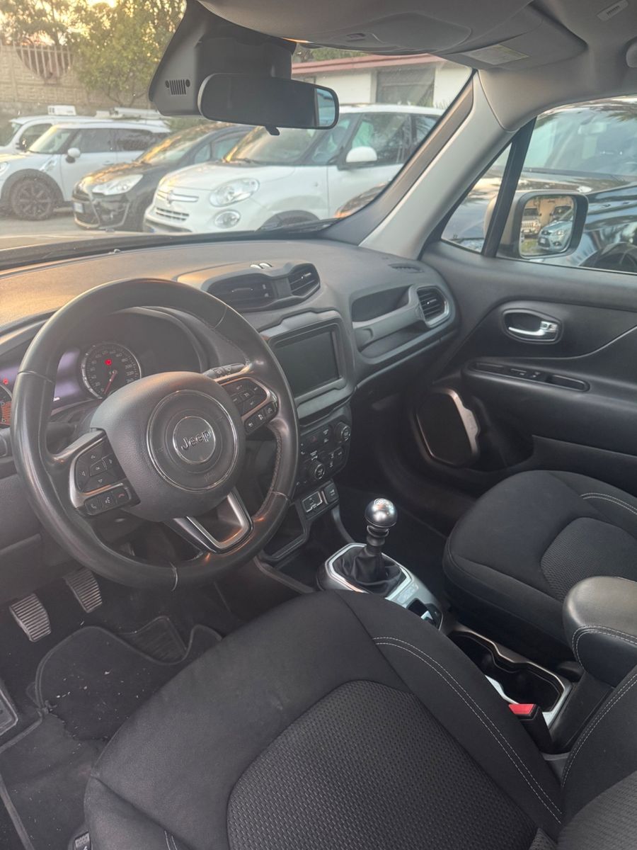 Jeep Renegade 1.6 Mjt 130 CV Limited imagem 3