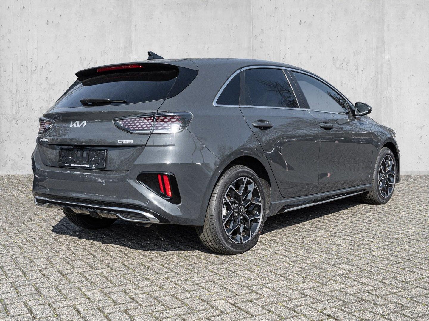 Kia Ceed 1.5 T-GDI GT-line Glasdach Leder Technologi