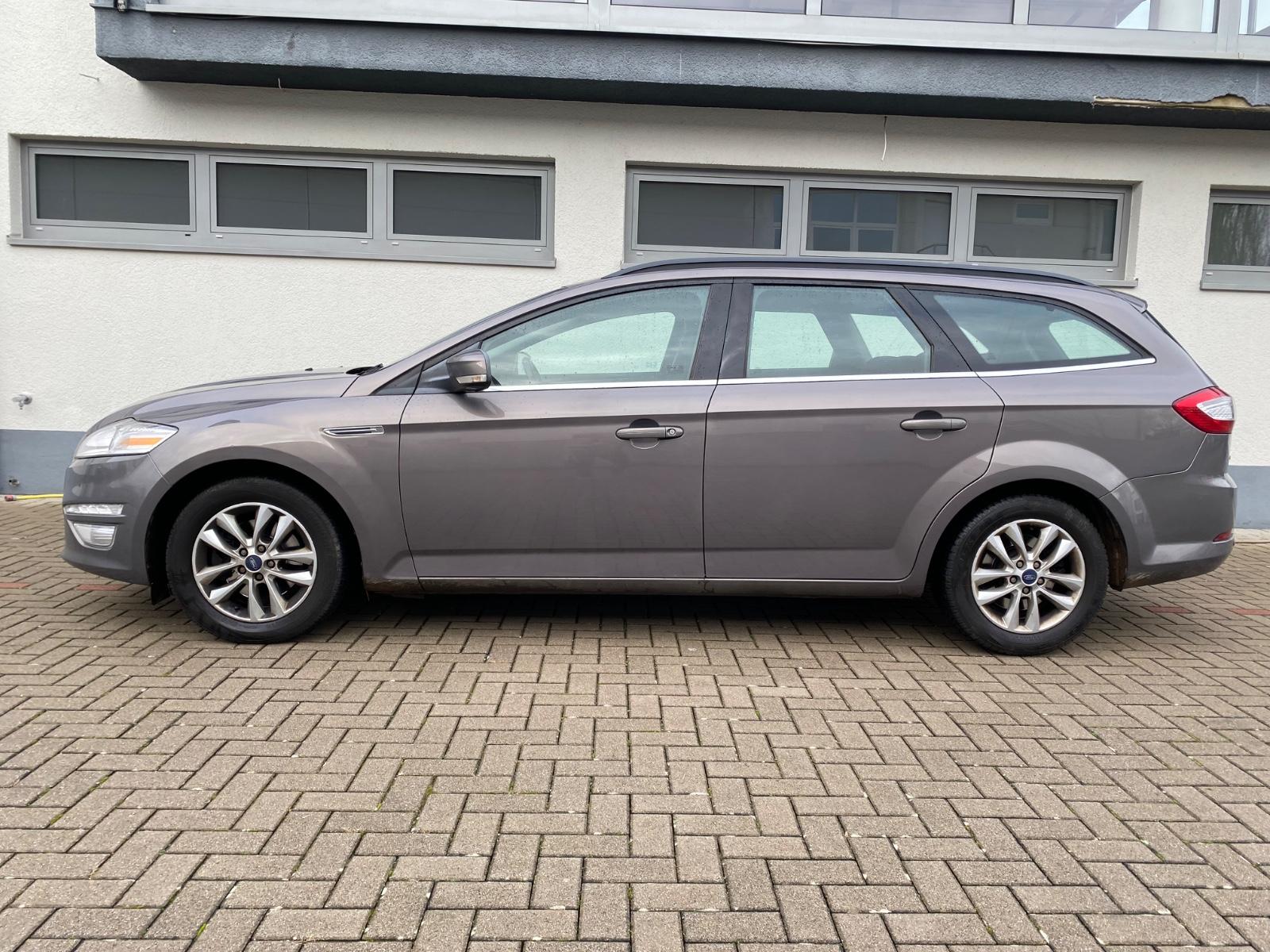 Ford Mondeo Turnier Business Edition. Navi.