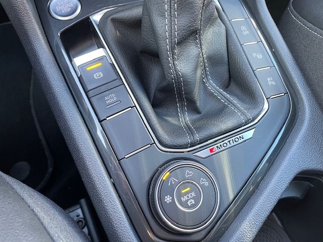 Tiguan R-Line 2.0 TSI 4Motion  BlackStyle Matrix