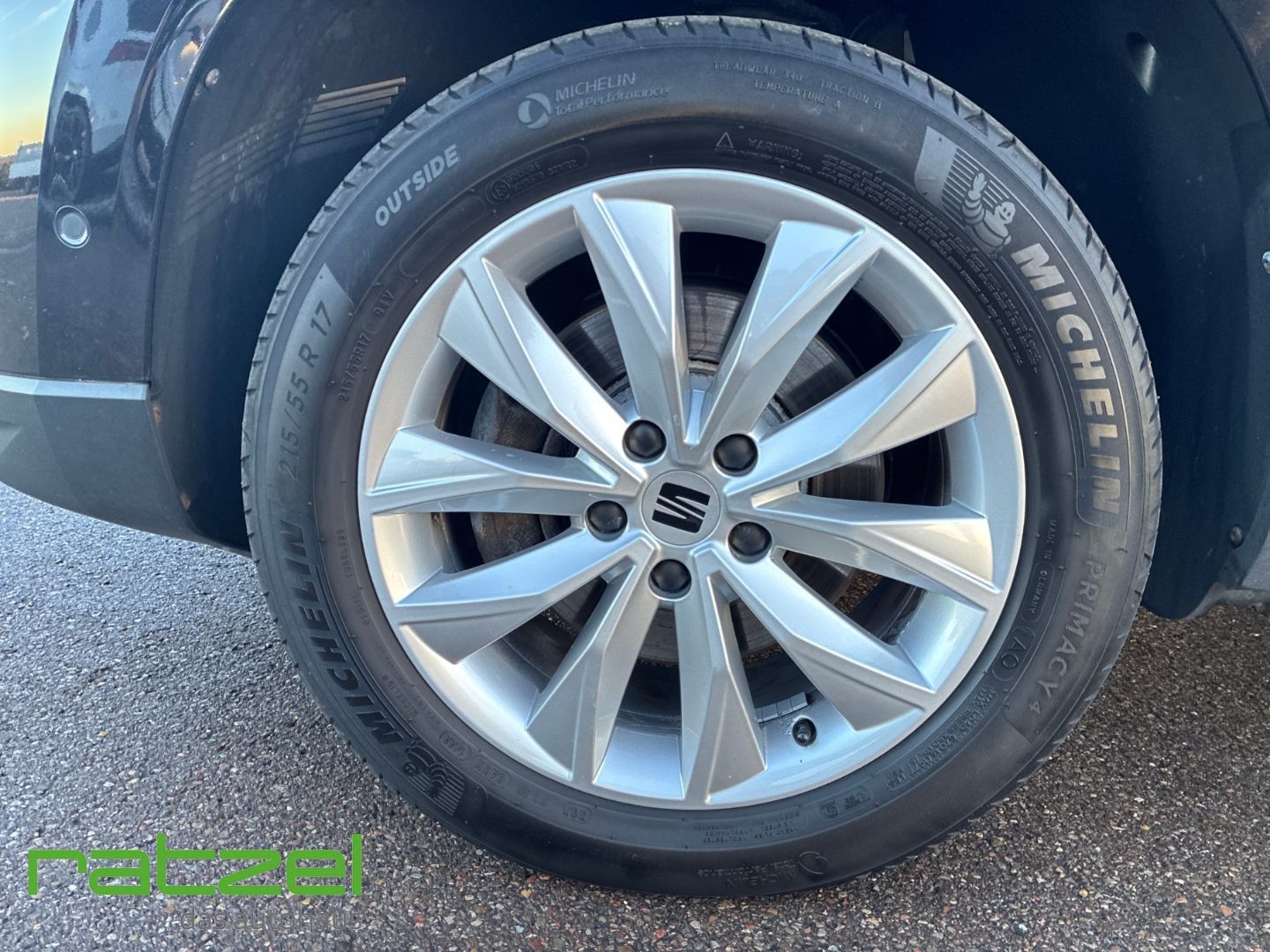 Fahrzeugabbildung SEAT Ateca 2.0 TDI Style AHK-klappbar Navi 360 Kamera