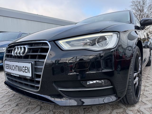 Audi A3 1.4 TFSI Sportback Xenon Shz Pdc 18Zoll