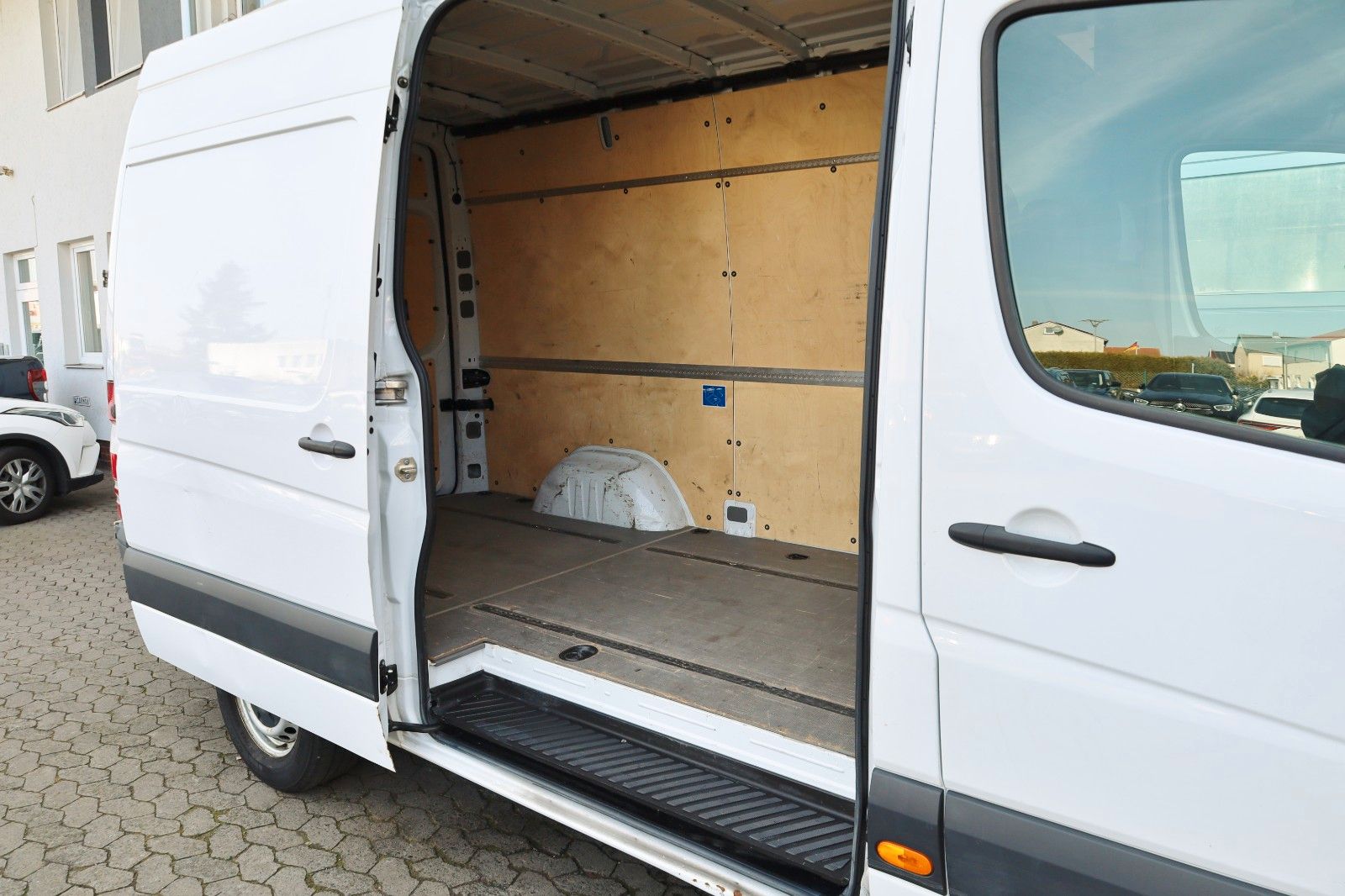 Fahrzeugabbildung Mercedes-Benz Sprinter II Kasten hoch 316 CDI, Klima , AHK