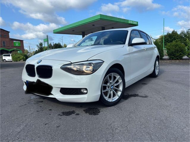 BMW 114 114 i *Klimaautomatik*5 Türig*PDC*Navi*