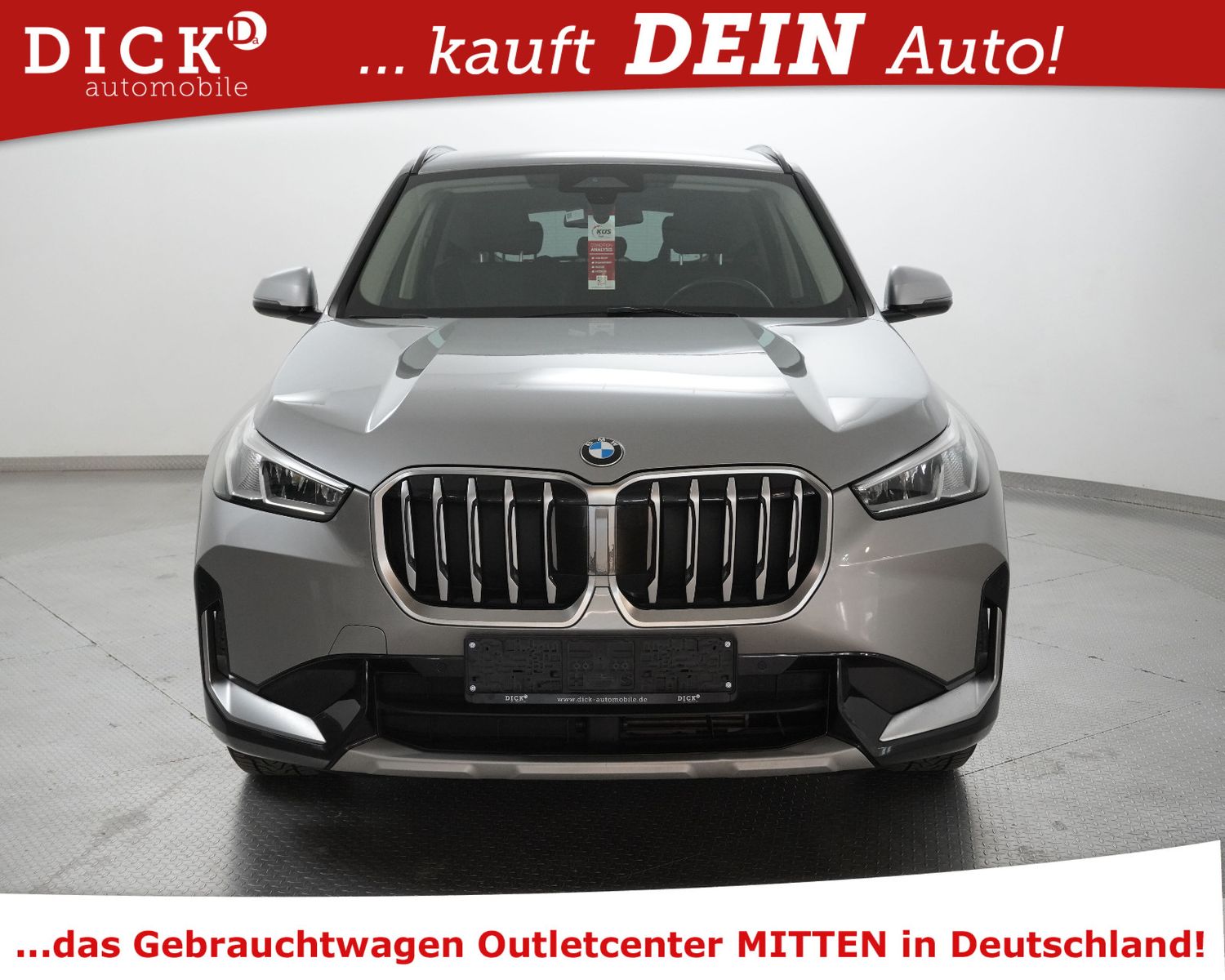 Fahrzeugabbildung BMW X1 20i sDr DKG xLine SHADO+LEDER+NAV+VIRTU+KAM+M