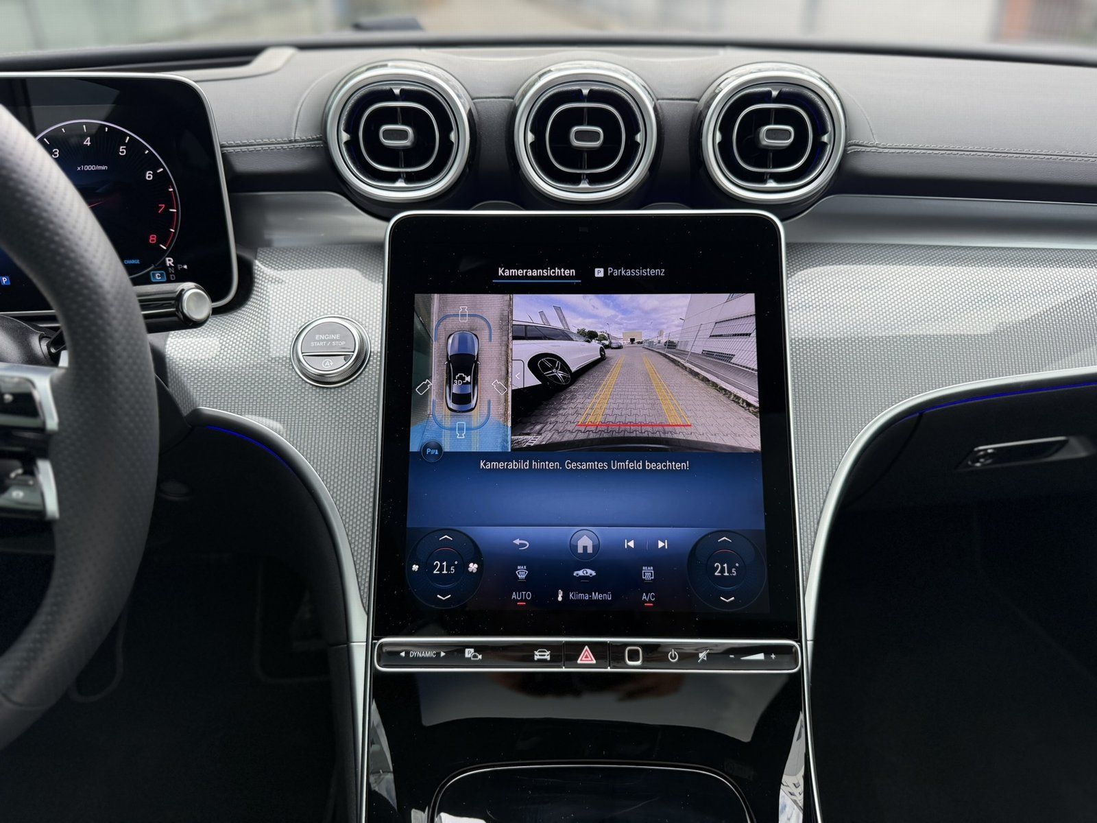 Fahrzeugabbildung Mercedes-Benz CLE 300 AMG*HEAD-UP*BURMESTER*PANO*20"ZOLL*MEMOR