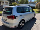 Volkswagen Sharan 2.0 TDI AHK Pano Cam 135kW DSG Highline - Volkswagen Sharan: Standheizung