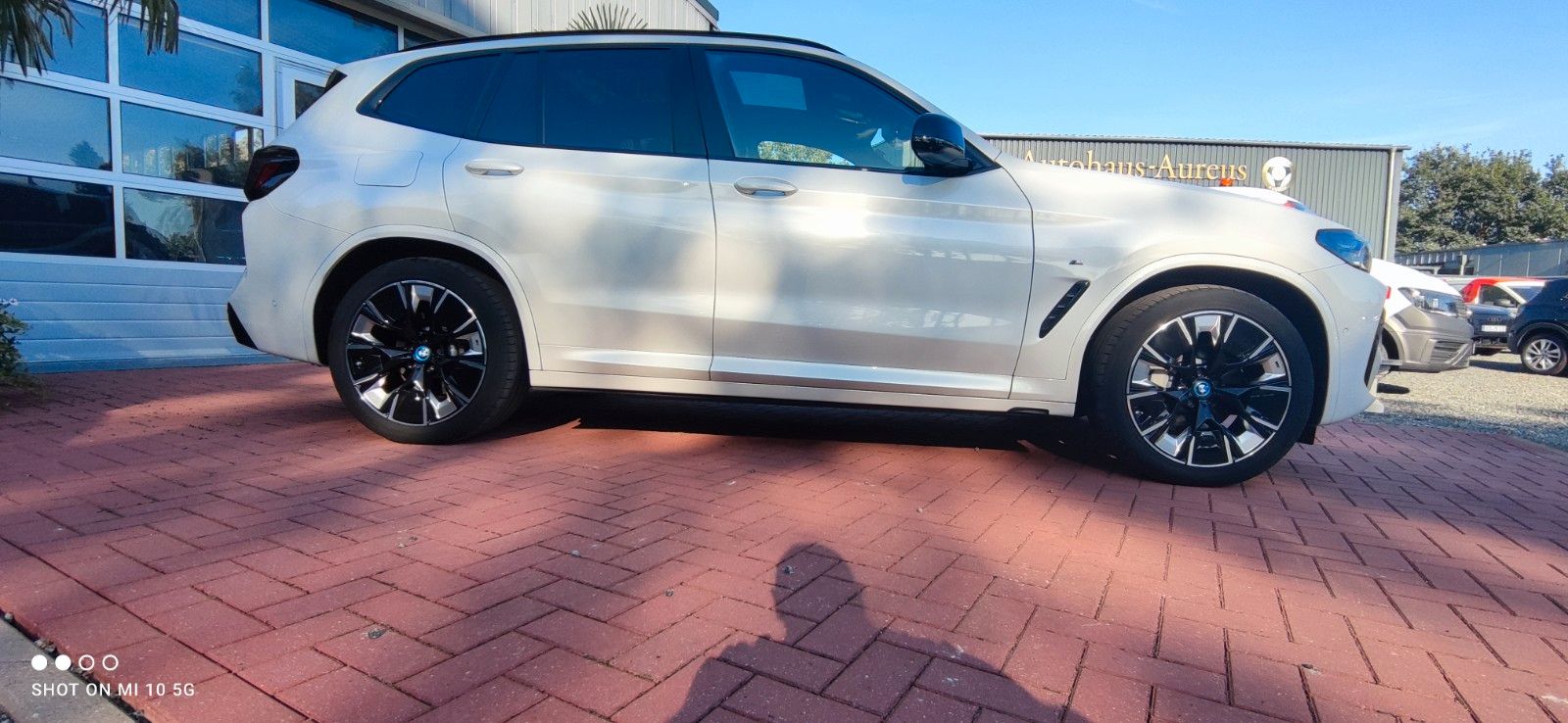 BMW iX3 Impressive M Sport foto 4