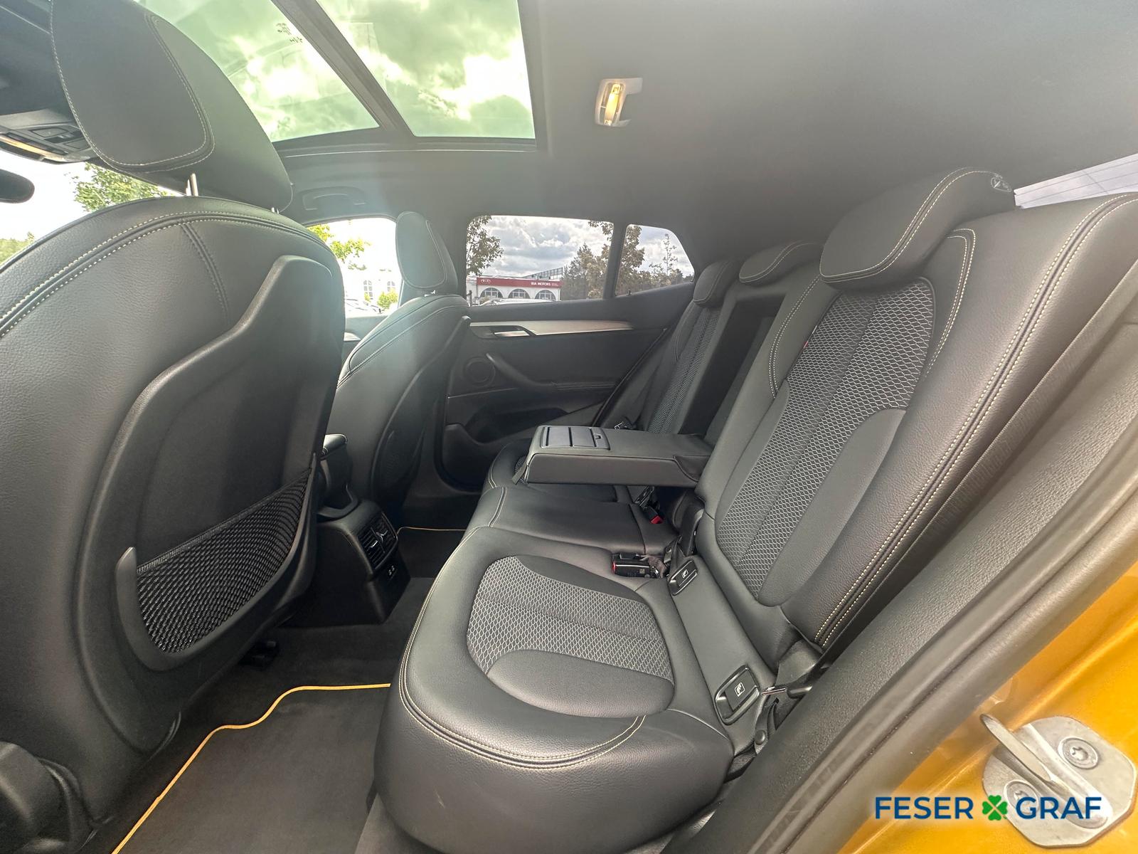 BMW X2 M35i xDrive NAVI/HuD/PANO/LED/SHZ, миниатюра 12