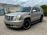 Cadillac Escalade 6.2 V8 Autom. 4x4 LPG Gas Luxury  - Cadillac Escalade: 6.2