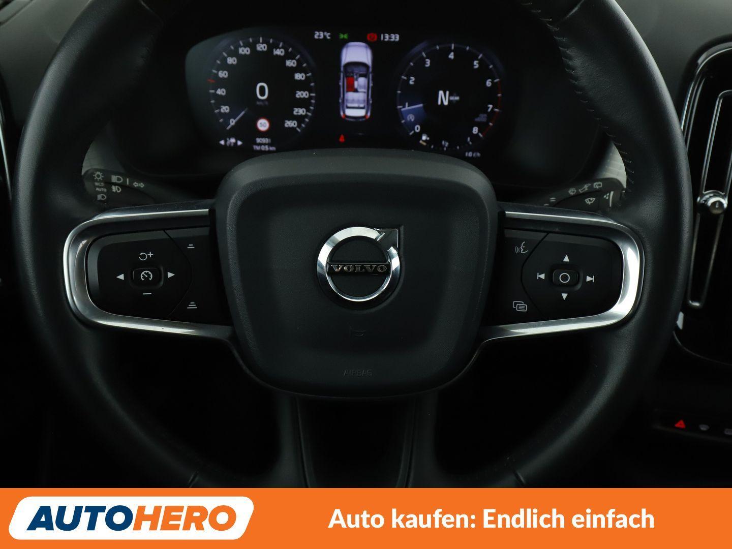 Volvo XC40 1.5 T3 Momentum Pro 2WD *NAVI*LED*TEMPO*CAM