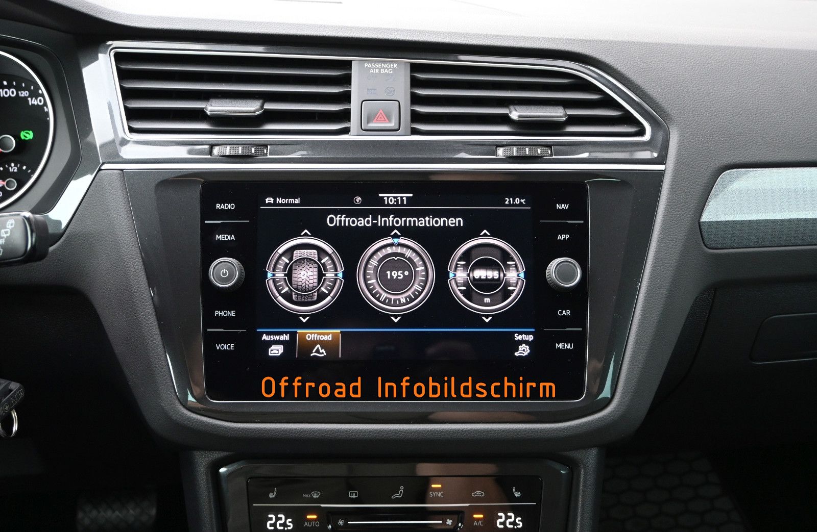 Fahrzeugabbildung Volkswagen Tiguan 2.0 TDI DSG 4MOT Life °ACC°AHK°HUD°STHZ°