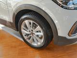 Volkswagen T-Cross Life 1.0 l TSI 85 kW 116 PS 6-Gang ACC - Volkswagen Gebrauchtwagen in Düsseldorf