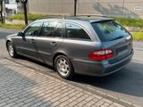 Mercedes-Benz E320 CDI 4 Matic w211 - Mercedes-Benz E 320 mit Diesel-Antrieb: Kombi, Cdi W211
