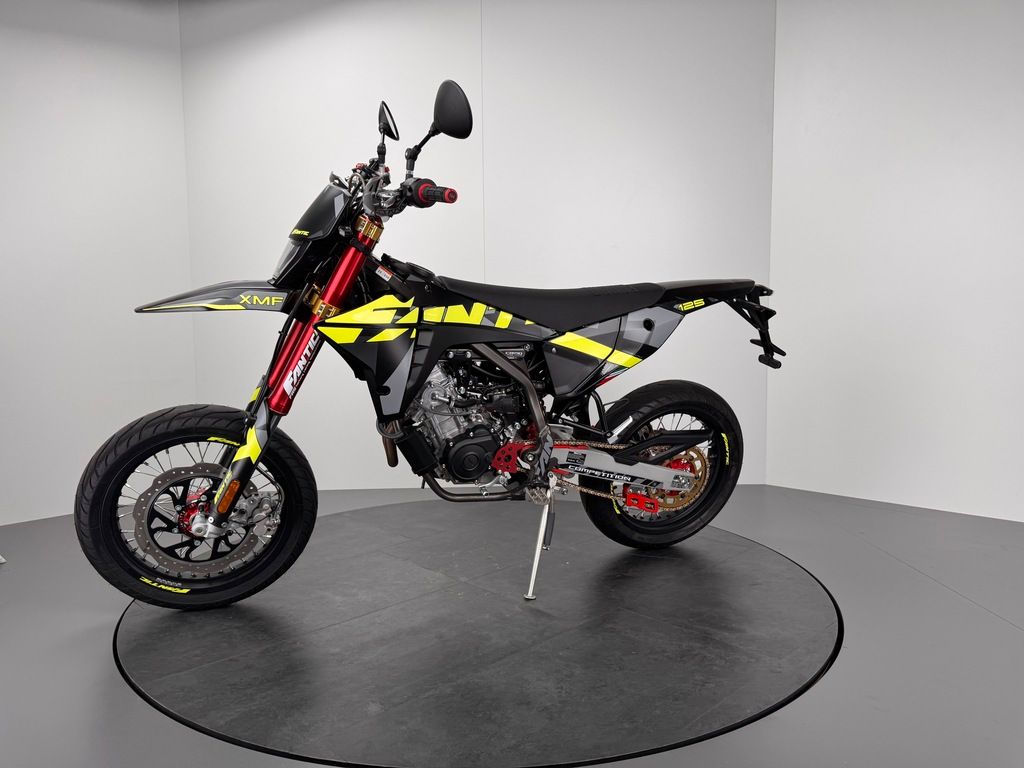 Fahrzeugabbildung Fantic XMF 125 COMPETITION *NEUWERTIG *SERVICE FRISCH