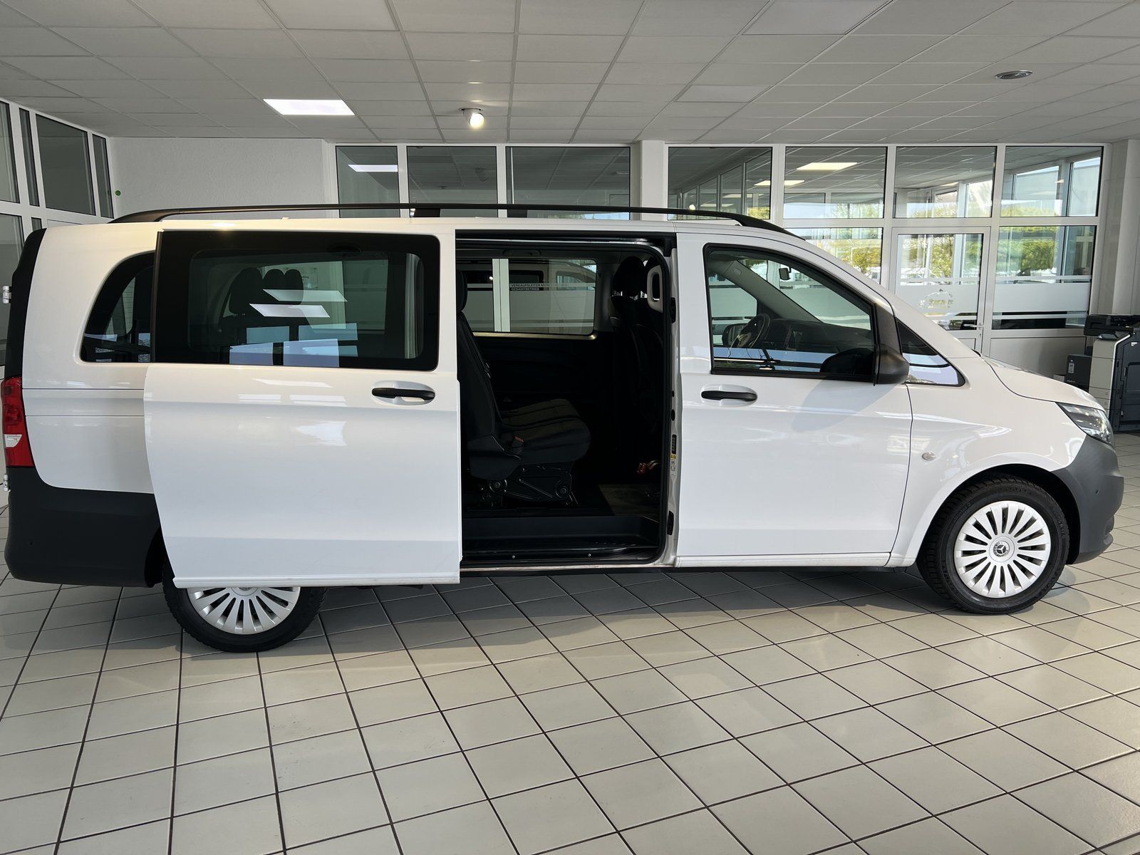 Mercedes-Benz Vito 114 Tourer PRO Extral. 9G Kamera StandHz 8S foto 20