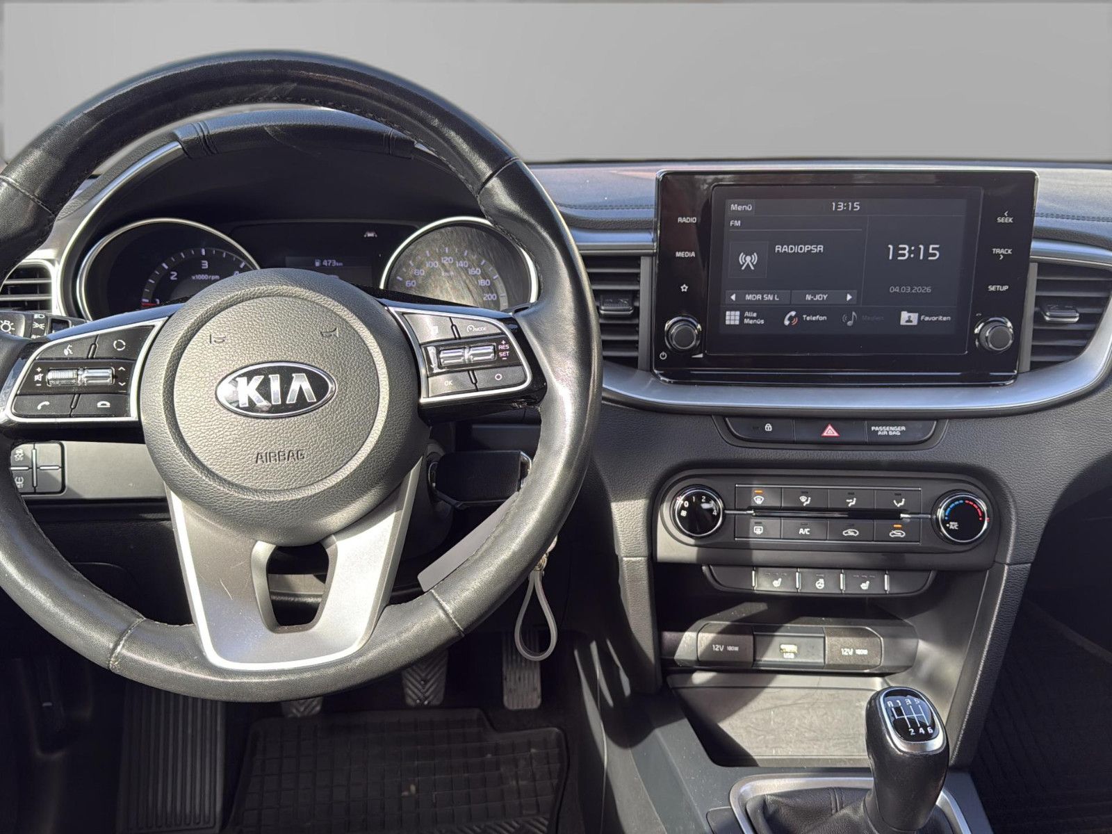 Fahrzeugabbildung Kia KIA Ceed Edition 7/ 1.Hand