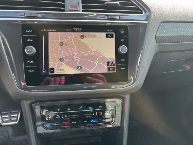 Tiguan 1.5 TSI R-Line+Matrix+Navi+AZV+LED