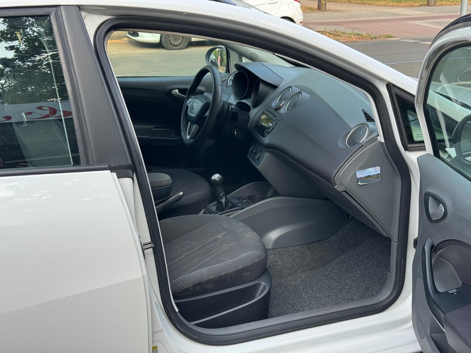 Seat Ibiza 2012 — photo 10