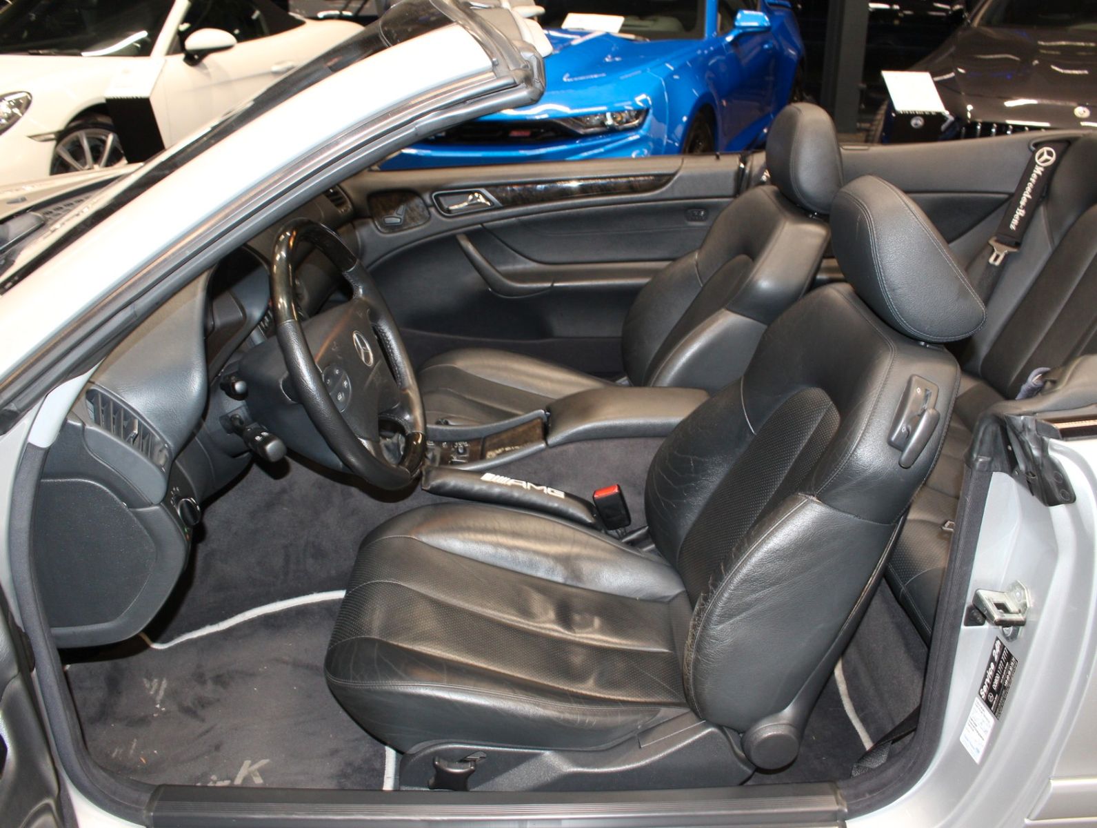 Fahrzeugabbildung Mercedes-Benz CLK 200 KOMPR. Evolution AVANTGARDE Cabrio