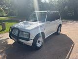 Suzuki Vitara 1.6 Deluxe Auto Deluxe - Suzuki Vitara: 3 Türen