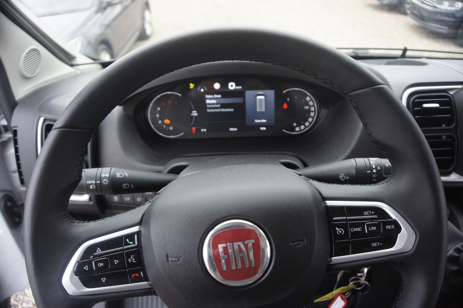 Fahrzeugabbildung Fiat Dethleffs Globetrail Navi Led