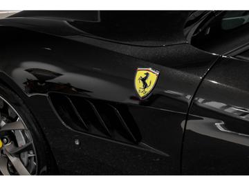 2018 Ferrari GTC4LUSSO — миниатюра 28