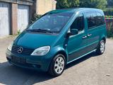 Mercedes-Benz Vaneo AUTOMATIK TÜV NEU WENIG KILOMETER - gebrauchte Mercedes-Benz Vaneo aus dem Jahr 2002