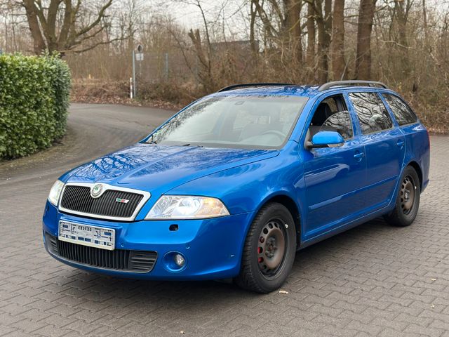 Skoda Octavia Combi RS 2-Zonen-Klima*Xenon*Sitzheiz.*