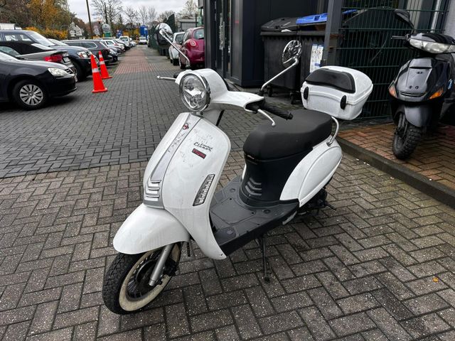 Vespa Elenor Limited