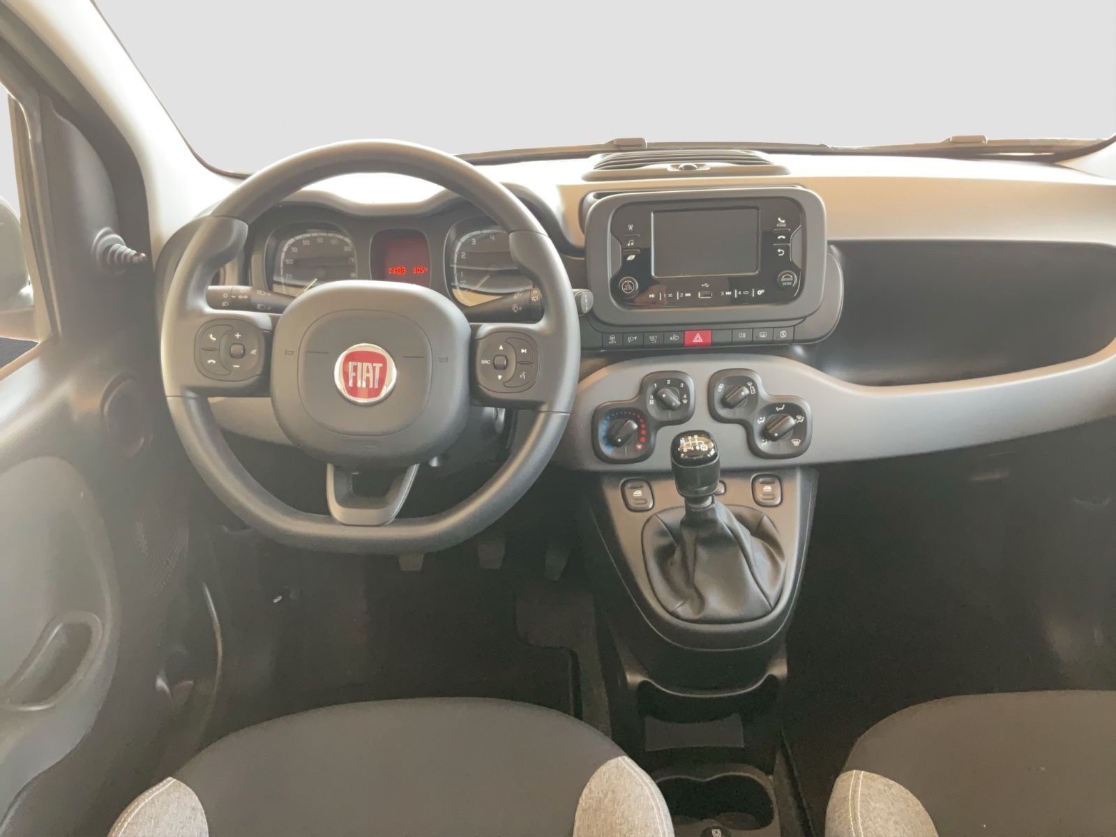 Fahrzeugabbildung Fiat Panda 1.0 Hybrid