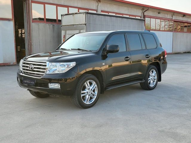 Toyota Land Cruiser V8 4.5 D4-D GANCIO TRAINO-7P