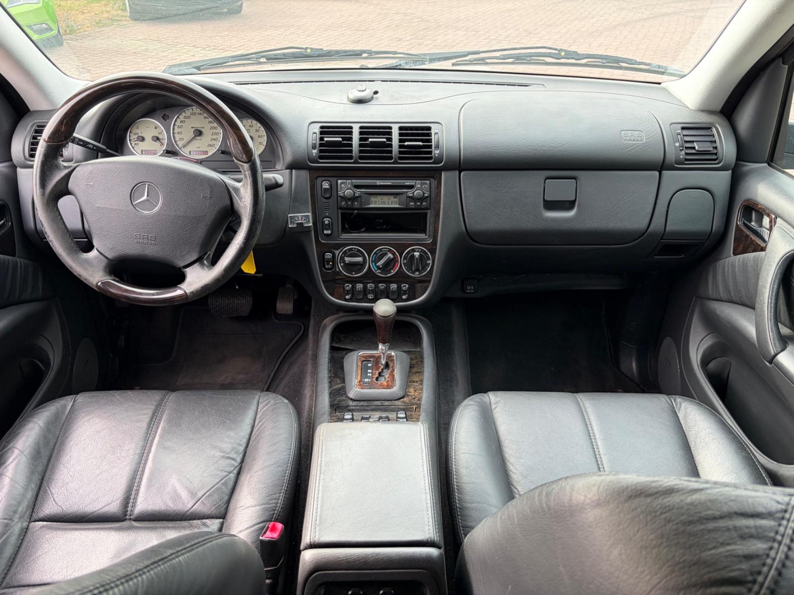 Mercedes-Benz ML 55 AMG / XENON / AHK / MEMORY / BOSE / SHZ