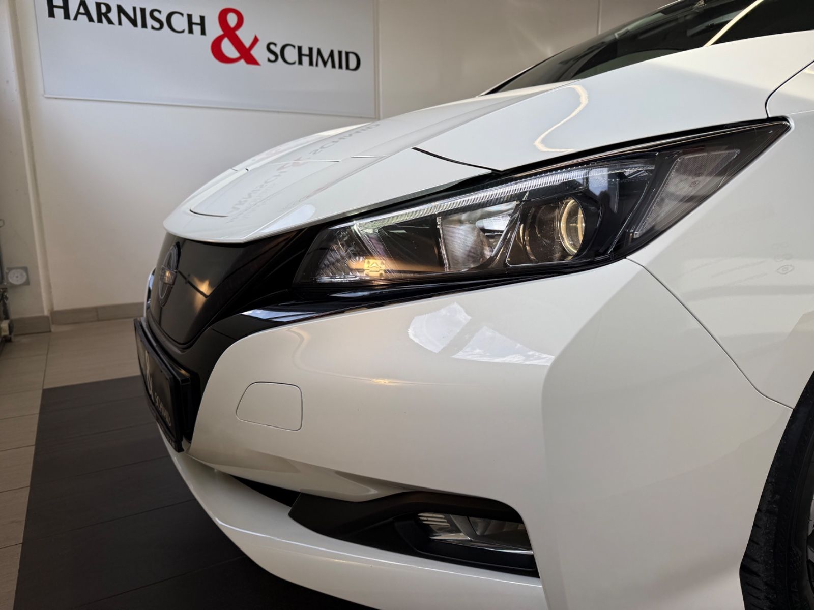 Fahrzeugabbildung Nissan Leaf Acenta, Winterpaket, Rückfahrkamera