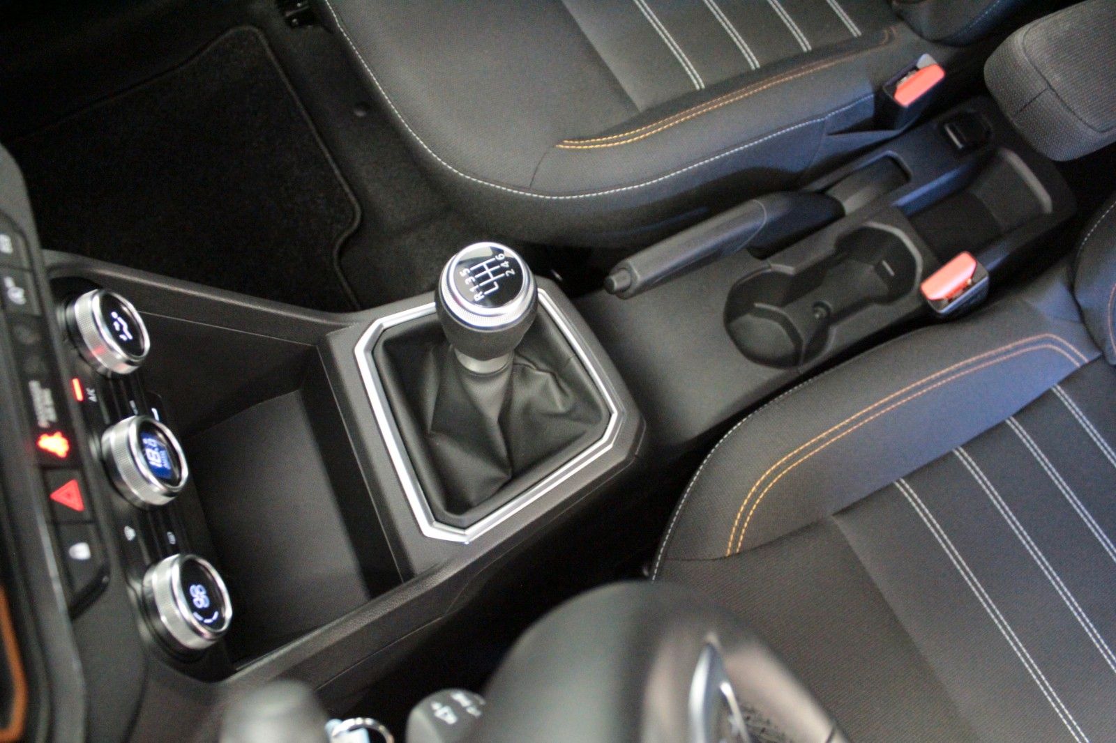 Fahrzeugabbildung Dacia Sandero TCe 100  Eco G   Benzin  + LPG