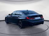 BMW 320d xDrive M Sport Navi Klima Leder PDC Kamera  - BMW 320: Schwarz