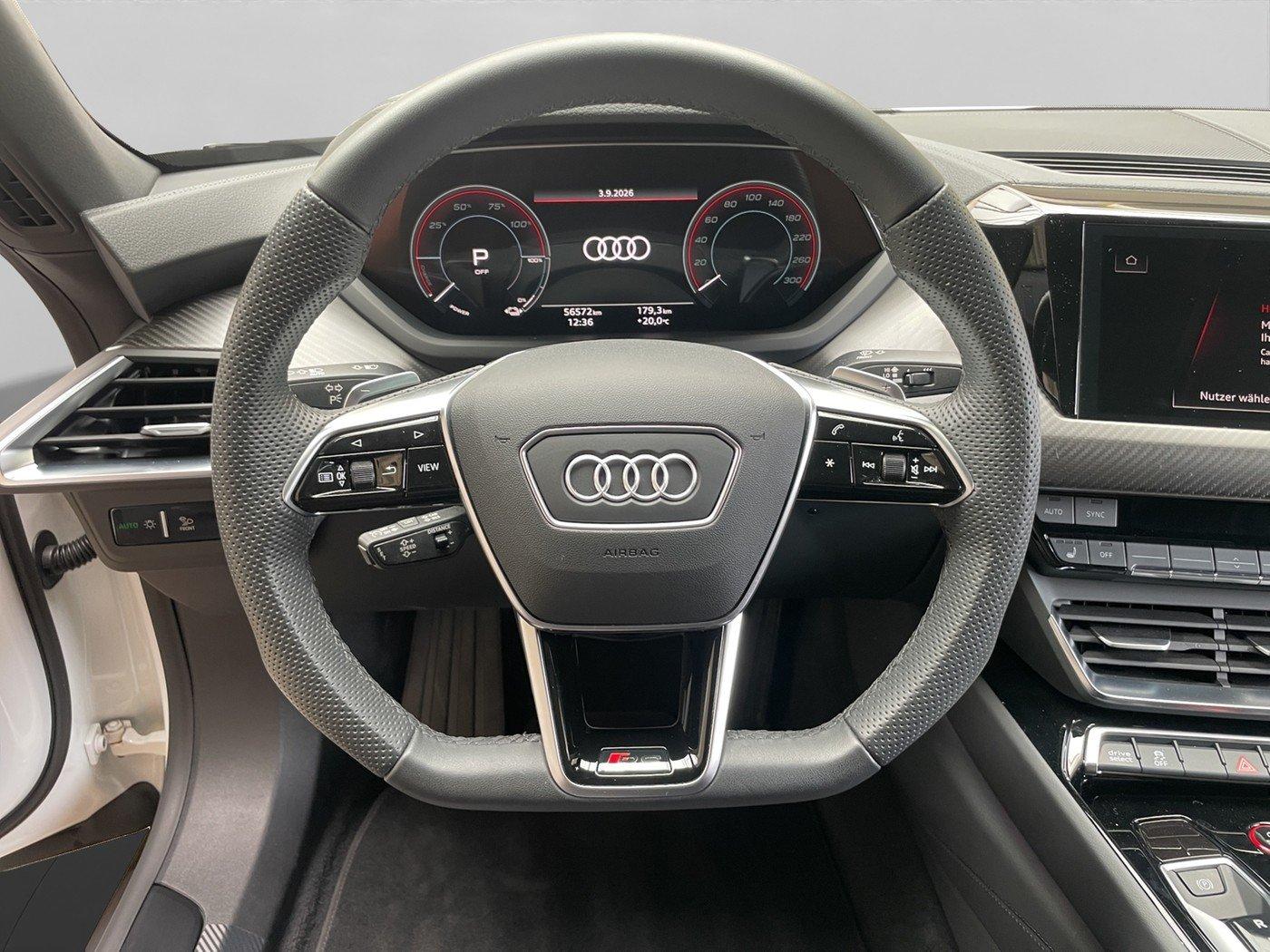 Audi e-tron GT quattro MATRIX Pano B&O ACC RFK