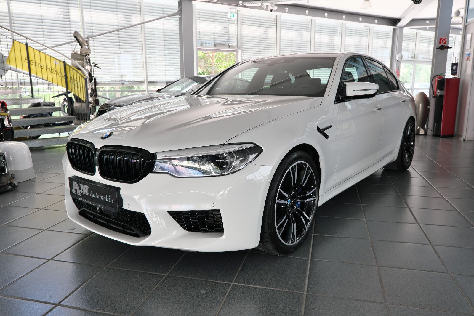 BMW M5 B&amp;W/DrivingAssistantPlus/Massage/DeutschesFZ