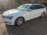 Skoda Superb Combi III 2.0 TDI, 150 PS, 97.350 km, EZ  - Skoda Superb: 1.9