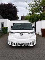 Volkswagen VW ID. Buzz Pro | EZ 11/24 | Wie neu aus 1. Hand - VW ID. Buzz von privat