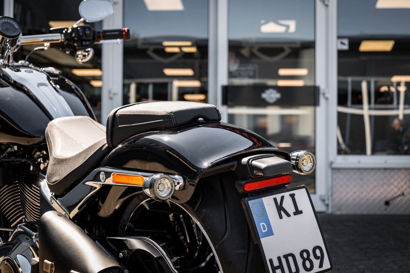 Fahrzeugabbildung Harley-Davidson BREAKOUT FXBR 117 ci - Jekill & Hyde