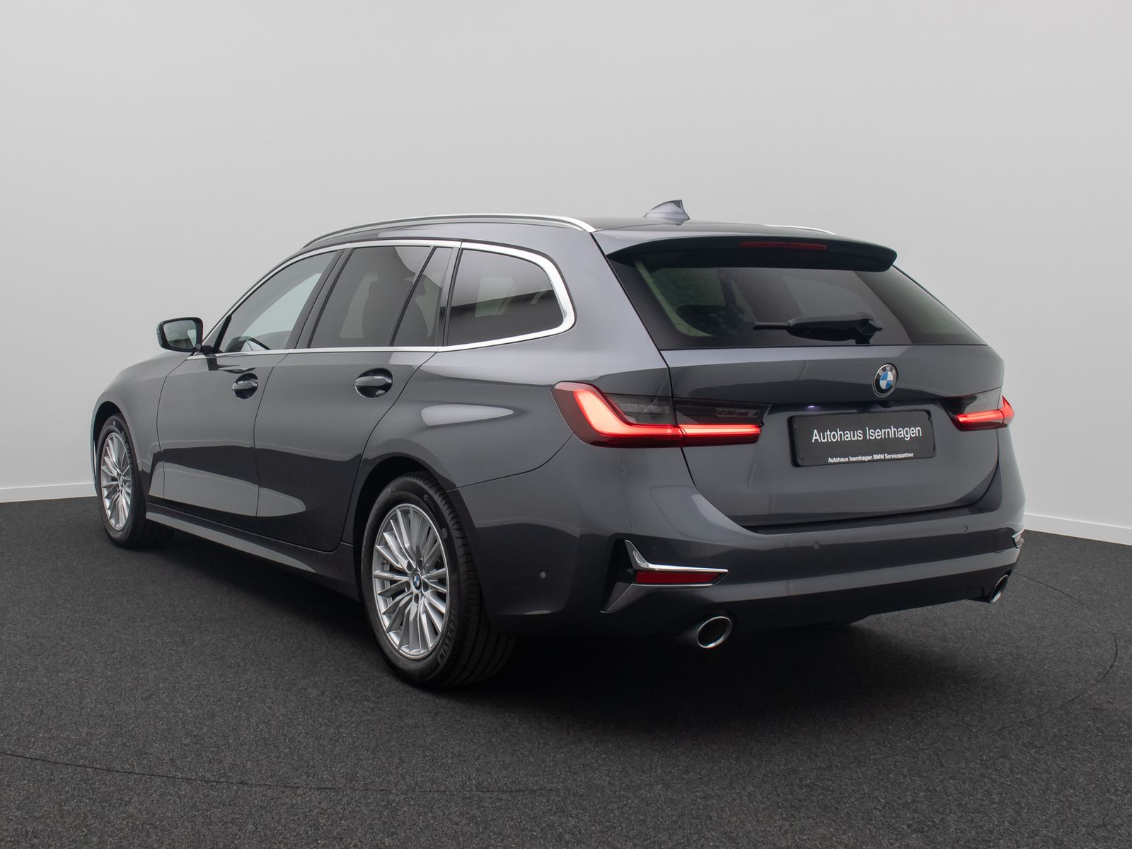 Fahrzeugabbildung BMW 320d xD Luxury Line ACC DAB Laser Kamera Memory