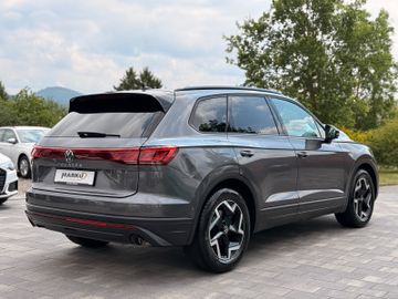Volkswagen Touareg - 4